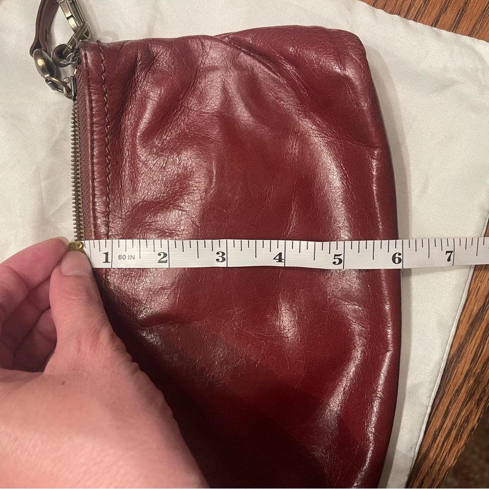 HOBO Rich Brown Leather Crossbody Bag - Picture 8 of 8